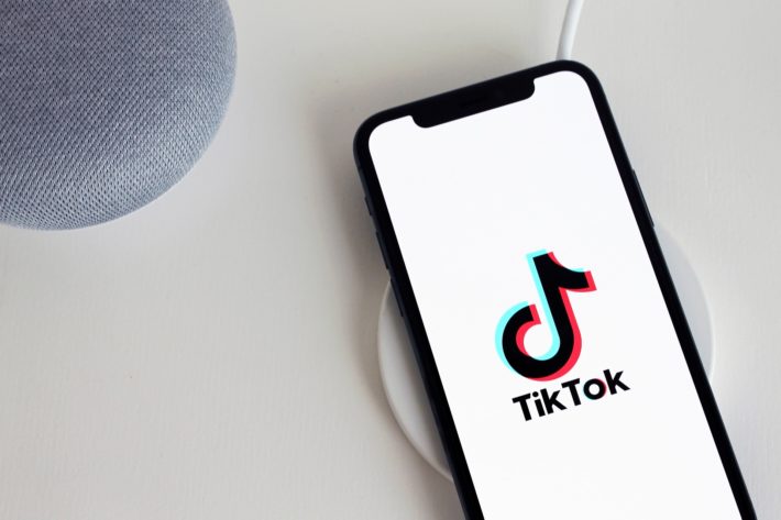 Як зберегти вміст TikTok перед видаленням профілю